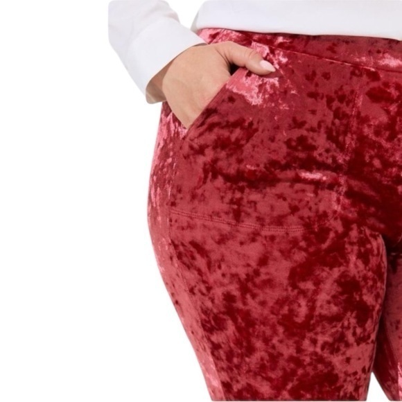 torrid Pants - TORRID Full Length Crushed Velvet Pocket Legging NWT‎